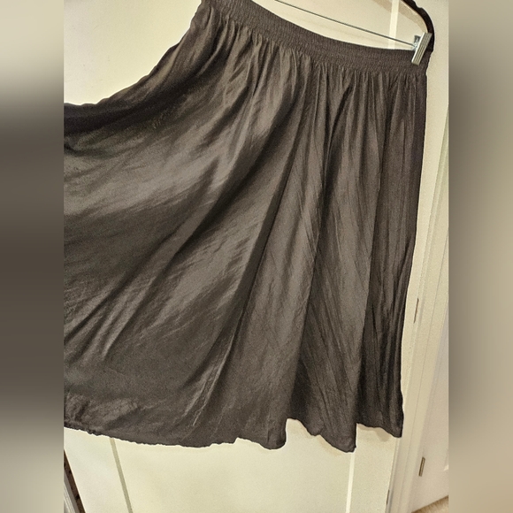 Vintage - Silk "Sunny Leigh" Black Full Midi Skirt - Size M - Picture 2 of 5